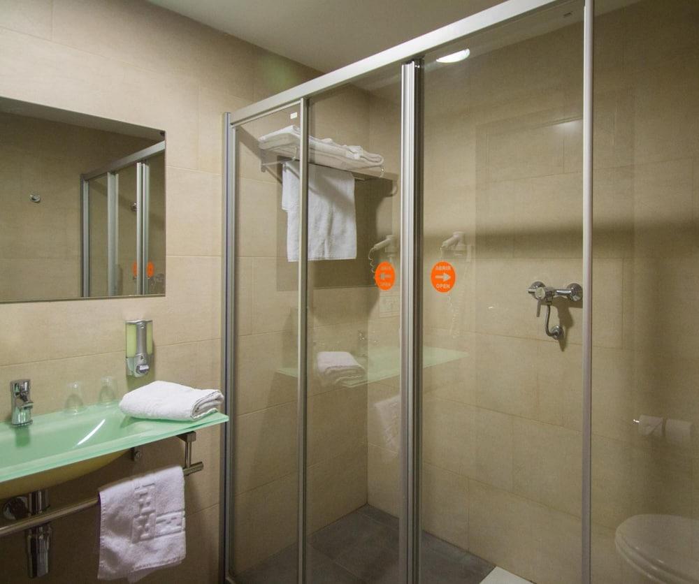 H2 Fuenlabrada Hotell Exteriör bild