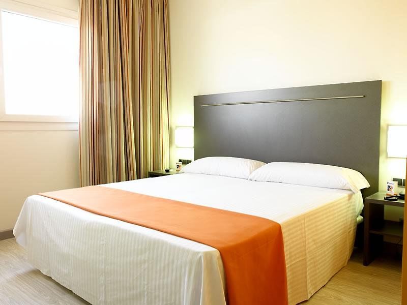 H2 Fuenlabrada Hotell Exteriör bild