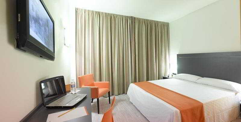 H2 Fuenlabrada Hotell Exteriör bild