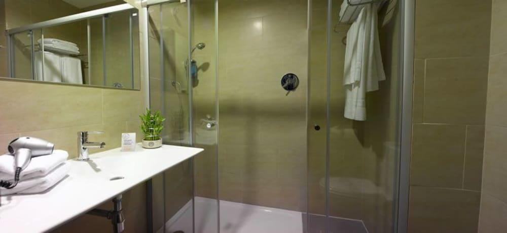 H2 Fuenlabrada Hotell Exteriör bild